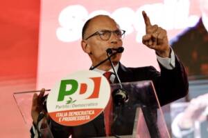 Severgnini: «Il Pd faccia come il Napoli che ha salutato i leader ed è rinato» (VIDEO) item-thumbnail