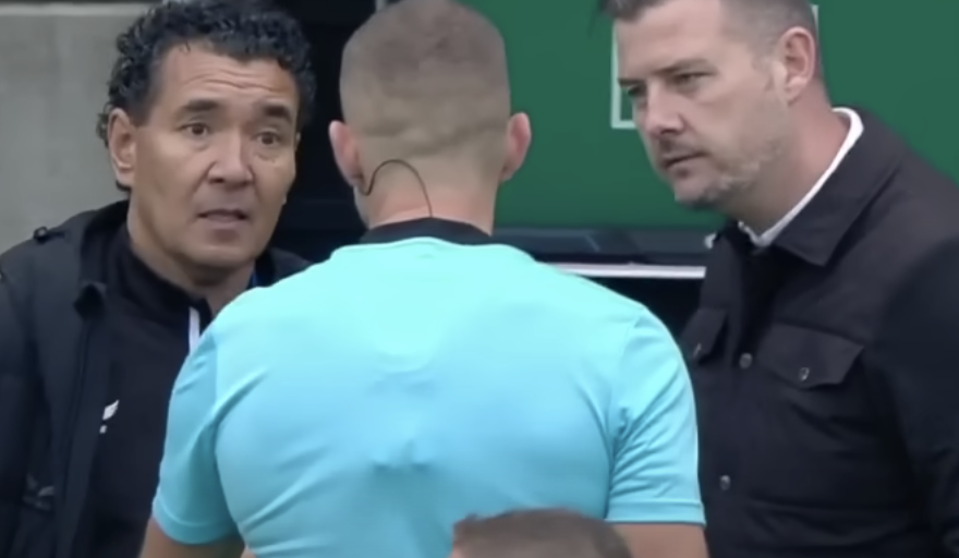 Moniz l’allenatore che ha osato denunciare il razzismo in Ungheria: squalificato per un mese