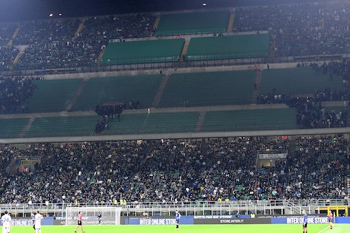 «La mafia comanda nello stadio», El Paìs e i fatti di San Siro