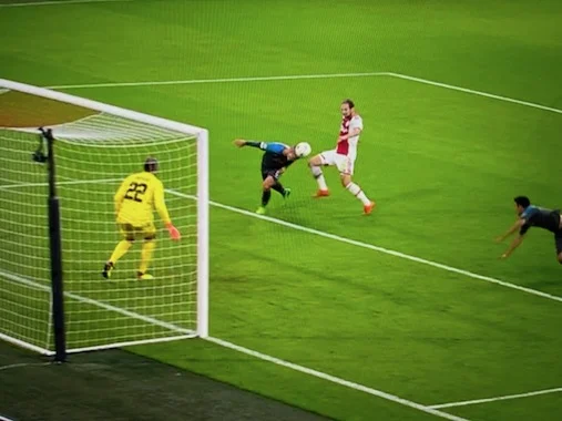 Il gol di Raspadori