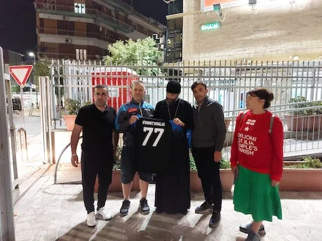 Una maglia di Kvaratskhelia