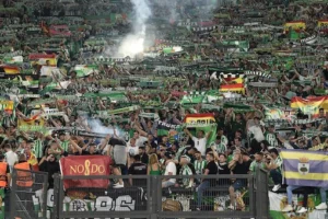 Tifosi Betis Roma siviglia
