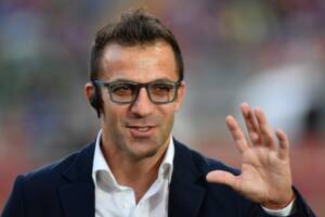 Del Piero ricorda il suo addio alla Juve: «Non credevo così tanta gente piangesse per me» item-thumbnail