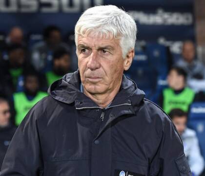 Gasperini: «Per Pioli la Juve è favorita? Sono giochetti che fanno tra di loro. Li lascio a loro» Gasperini: «Per Pioli la Juve è favorita? Sono giochetti che fanno tra di loro. Li lascio a loro»
