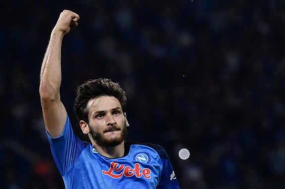 Napoli-Crystal Palace, giocano Osimhen, Kvara e Politano in panchina