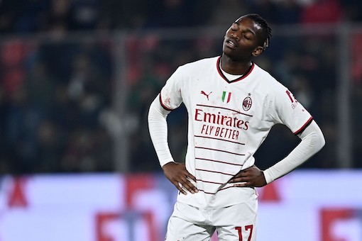 Leao, la trattativa per il rinnovo con il Milan è in stallo (Gazzetta) Leao, la trattativa per il rinnovo con il Milan è in stallo (Gazzetta)