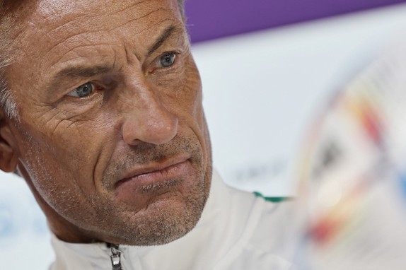 Renard: «Per i sauditi non arrivare agli ottavi sarebbe un fallimento, non è un popolo realistico» Renard: «Per i sauditi non arrivare agli ottavi sarebbe un fallimento, non è un popolo realistico»