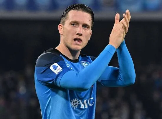 Napoli, rinnovo zielinski Libero Milan-Napoli