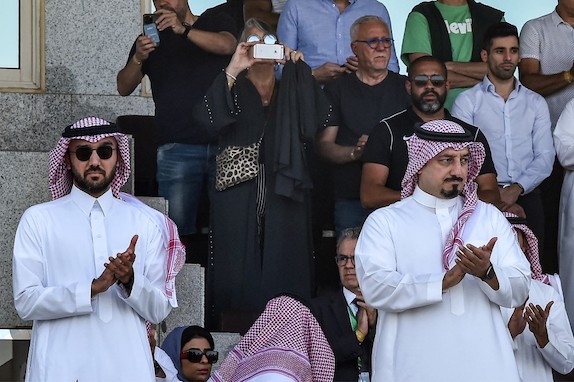 In Arabia Saudita dopo sei mesi di permanenza i calciatori non pagano le tasse (Gazzetta)