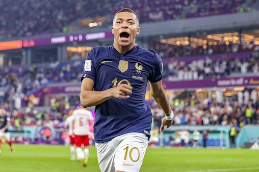 Mondiale Qatar, Mbappé non rilascia interviste per non pubblicizzare la Budweiser