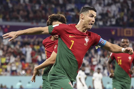 Ronaldo ricoperto d’oro dall’Al-Saad: offerti 216 milioni in tre anni