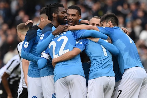 Solo il Napoli può far male al Napoli (3-2 all’Udinese)