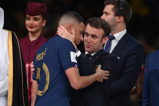 Macron Mbappé