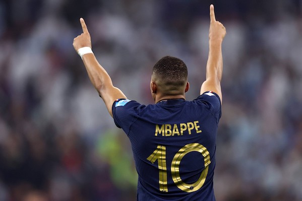 Mbappé sceglie il silenzio: non parlerà prima della qualificazione a Euro2024