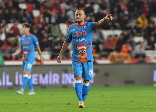 Il Napoli ha sempre il gol facile, Raspadori show