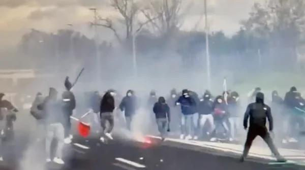 Scontro ultras Roma e Napoli ultrà