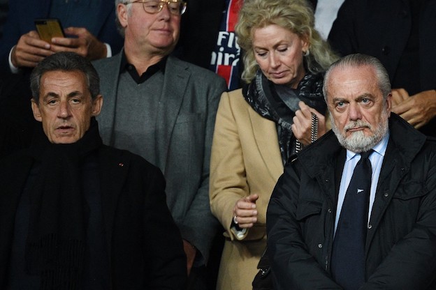 Il Foglio sfotte De Laurentiis: “le sue proposte per il calcio nemmeno noi sbronzi al pub”