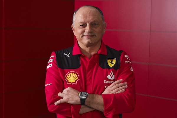 Altro disastro Ferrari, ma Vasseur è ottimista: «Siamo davanti all’Aston Martin» Altro disastro Ferrari, ma Vasseur è ottimista: «Siamo davanti all’Aston Martin»