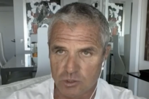 Brambati: «Maradona non lo potevi marcare neanche con tre Micoren» item-thumbnail