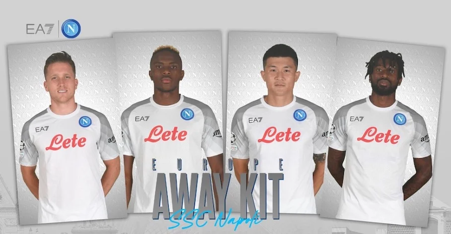 Il Napoli presenta una nuova maglia da trasferta