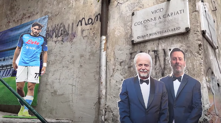 Le sagome del Napoli ai Quartieri: è Carmine ‘o pop (lo svacantatore) l’uomo al fianco di De Laurentiis Le sagome del Napoli ai Quartieri: è Carmine ‘o pop (lo svacantatore) l’uomo al fianco di De Laurentiis