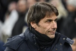 Conte esonero son de laurentiis