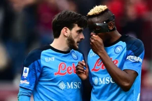 napoli osimhen krol Manchester United Kvaratskhelia