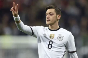 Ozil