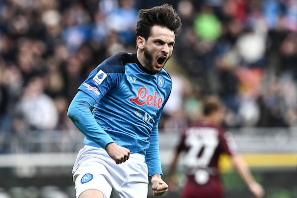 Il Napoli studia l’esecuzione dei rigori con tattici dell’arbitraggio per evitare l’encroachment (CorSport) Il Napoli studia l’esecuzione dei rigori con tattici dell’arbitraggio per evitare l’encroachment (CorSport)