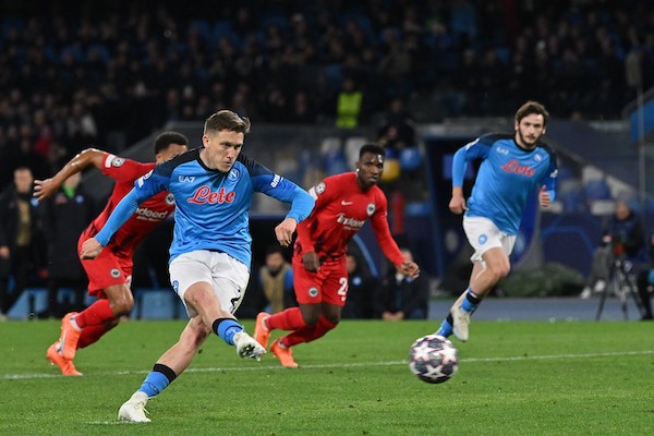Per i bookmakers dopo il City c’è il Napoli ad essere favorito per la Champions Per i bookmakers dopo il City c’è il Napoli ad essere favorito per la Champions