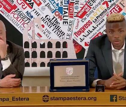 Osimhen, quasi scuse del Napoli: «Mai voluto offendere Osimhen patrimonio tecnico del club» Osimhen, quasi scuse del Napoli: «Mai voluto offendere Osimhen patrimonio tecnico del club»