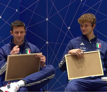 “Quanto conosci Napoli?”, Scalvini e Pessina superano il quiz della Nazionale (VIDEO)