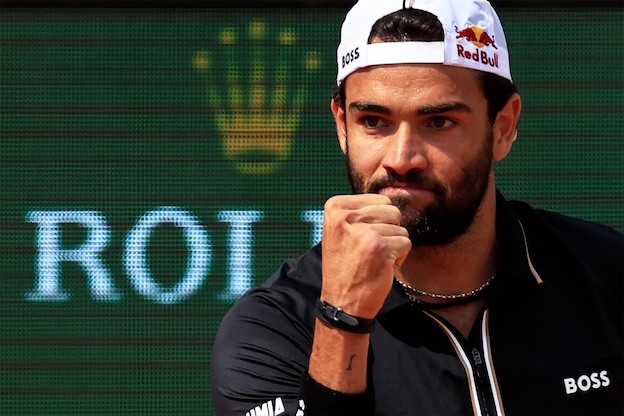 Berrettini risale dal baratro e rinasce a Montecarlo