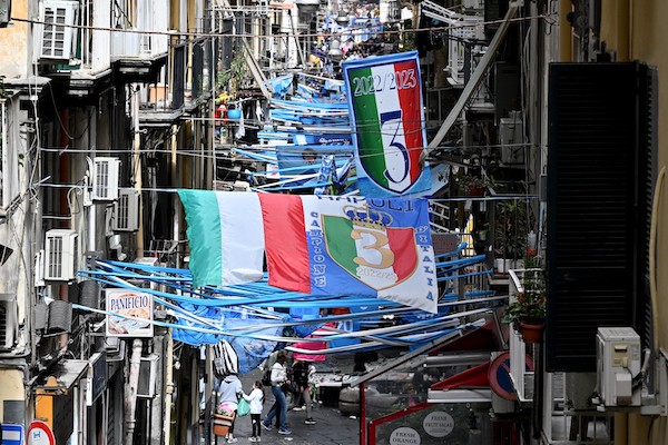 Festa scudetto, ztl anche ad Aversa, ma niente maxi schermo per Udinese-Napoli