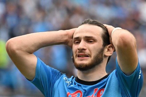 Il Napoli è preoccupato per Kvara e le convocazioni della Georgia: quando riposerà? (Gazzetta)