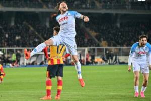 Anche il Napoli sa vincere di corto muso (e con un po’ di culo) item-thumbnail