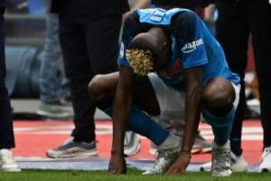Osimhen, ovvero quando una cattiva gestione del calciatore può incidere sulla sua carriera item-thumbnail