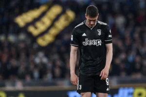 vlahovic juve lukaku