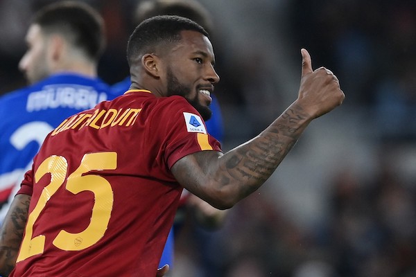 Roma-Sampdoria 3-0 con 21 tiri in porta. Ora Mourinho vede la Champions Roma-Sampdoria 3-0 con 21 tiri in porta. Ora Mourinho vede la Champions