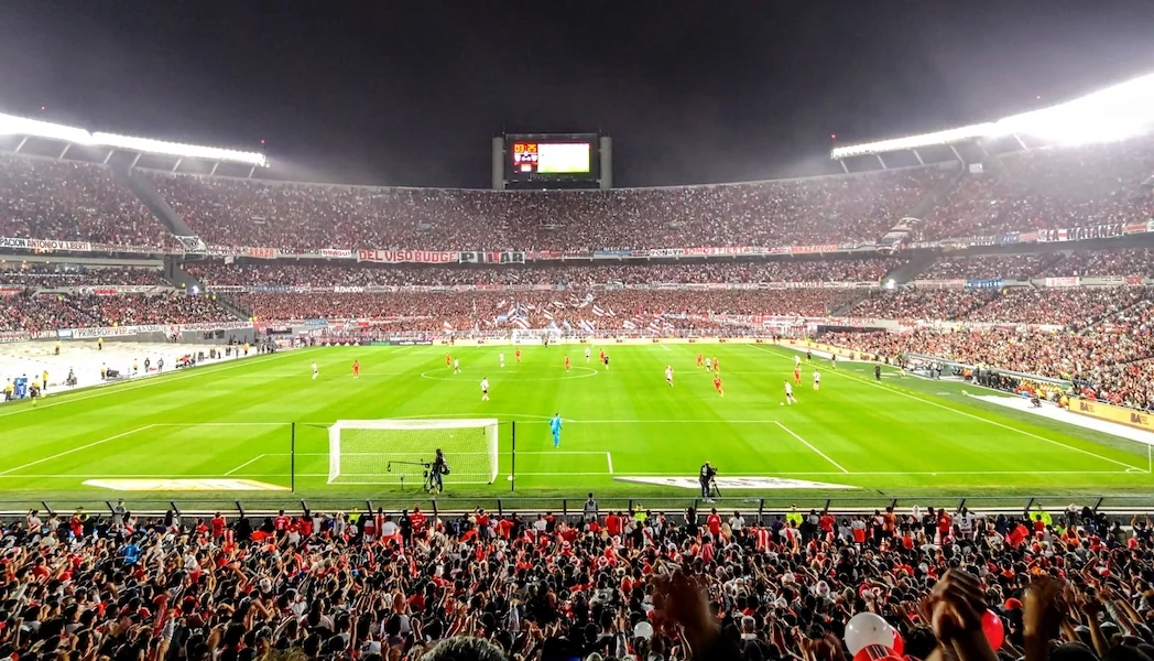 Andare allo stadio in Argentina River Plate