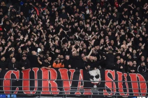 Napoli tifosi Milan stadi stadio