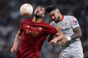 Alex Telles
