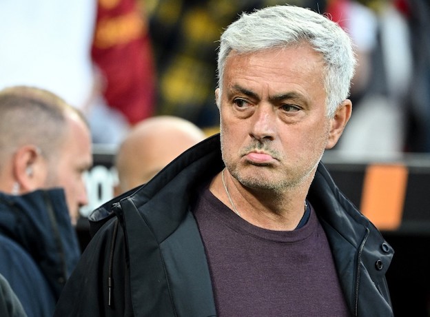 Roma, Mourinho deferito da Chinè per le frasi offensive a Chiffi