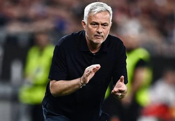 Mourinho il siviglia