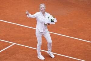 Navratilova contro le trans nel tennis femminile: «Non è per maschi falliti» item-thumbnail