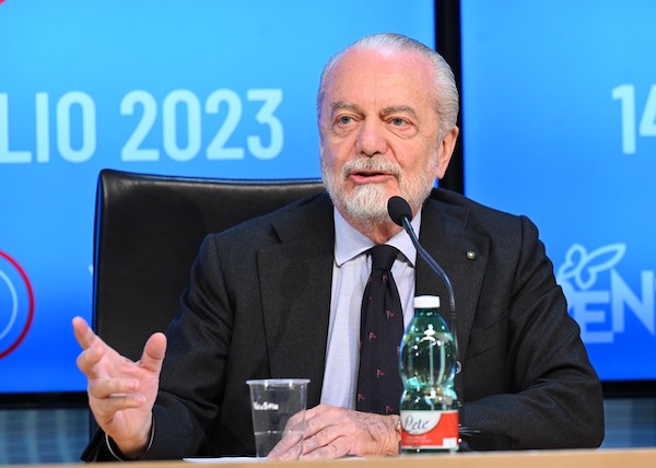 De Laurentiis: «Almeno tre acquisti a gennaio: un centrale, un terzino destro, uno o due centrocampisti»