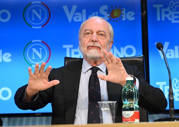 De Laurentiis ha rilanciato: «Chiediamo a Dazn due posti nel loro cda» (Repubblica)