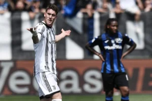 Vlahovic razzismo atalanta cori psg
