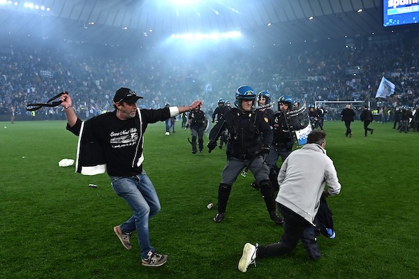 “Non hanno invaso gli ultras ma altri tifosi del Napoli che hanno poi sbeffeggiato gli ultrà dell’Udinese”