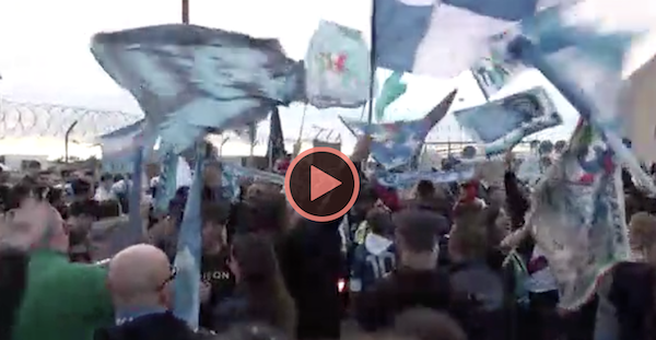 Onda azzurra invade Udine. Le interviste fra i tifosi del Napoli di Tele Friuli VIDEO